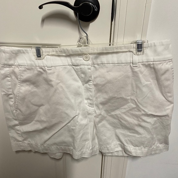 Women’s Loft shorts - Picture 2 of 7